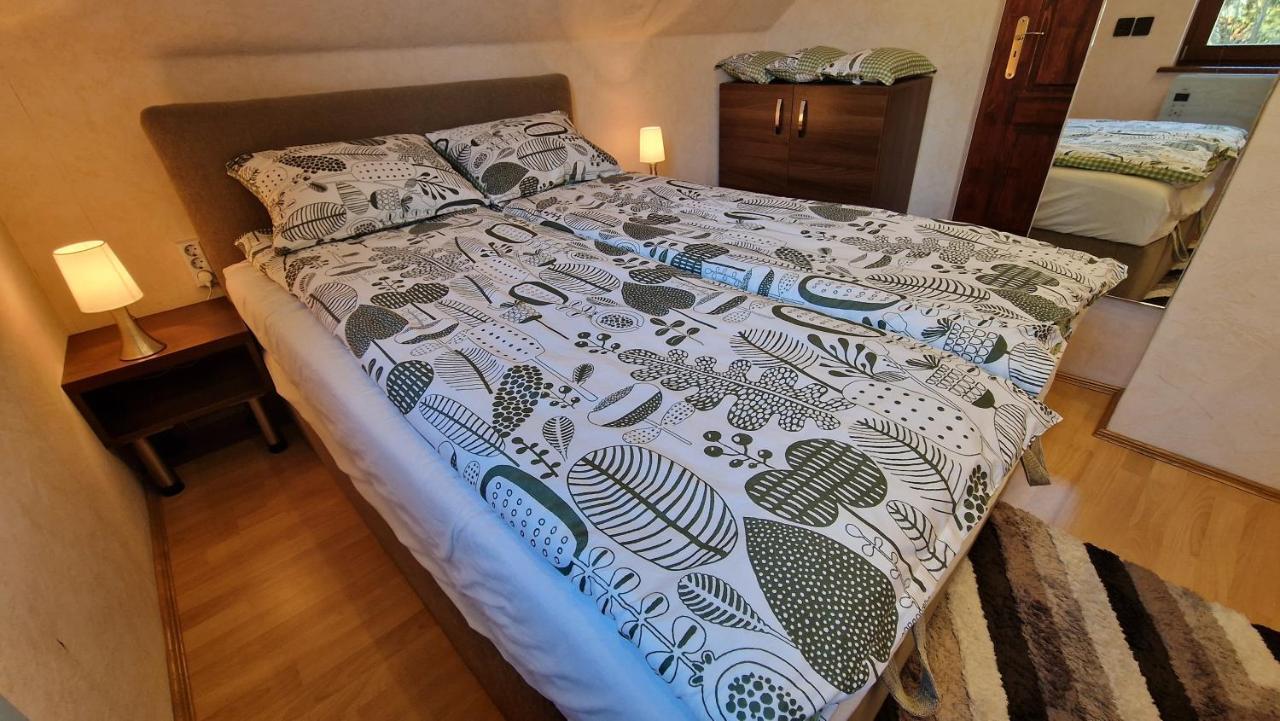 Pilis Hills View Deluxe House With Pool & Ac Near Bp Villa Pilisszentivan Buitenkant foto