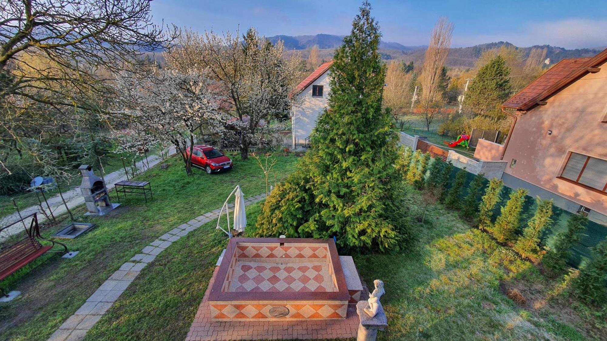 Pilis Hills View Deluxe House With Pool & Ac Near Bp Villa Pilisszentivan Buitenkant foto